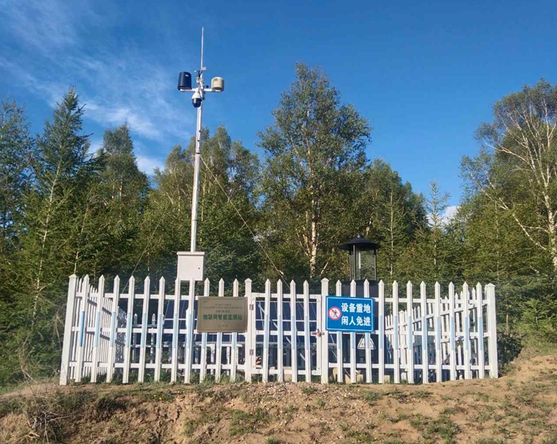 都成智能植保設(shè)備走進河北塞罕壩林場